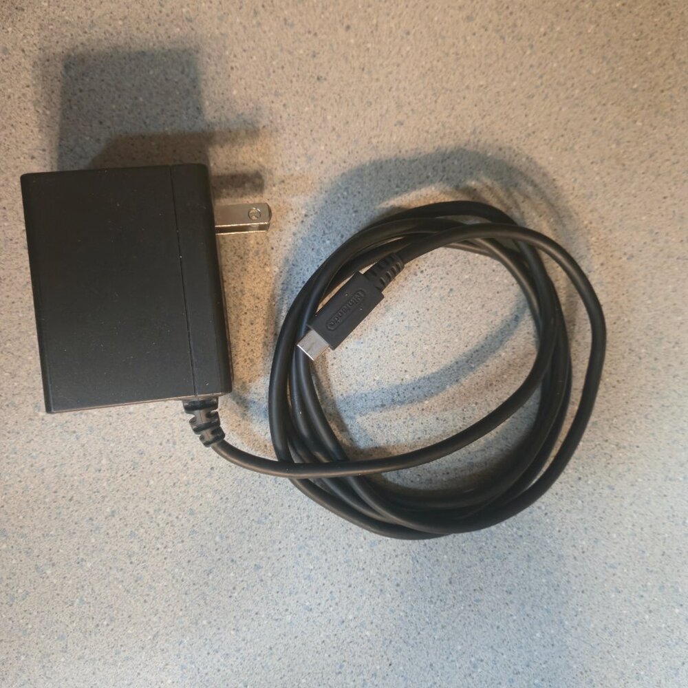 Nintendo Switch - Picture 15 of 16